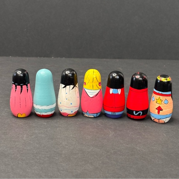 People Of The World “earth Filled With Friendship” Wooden Toys Vintage Set Of 16 - Picture 3 of 12